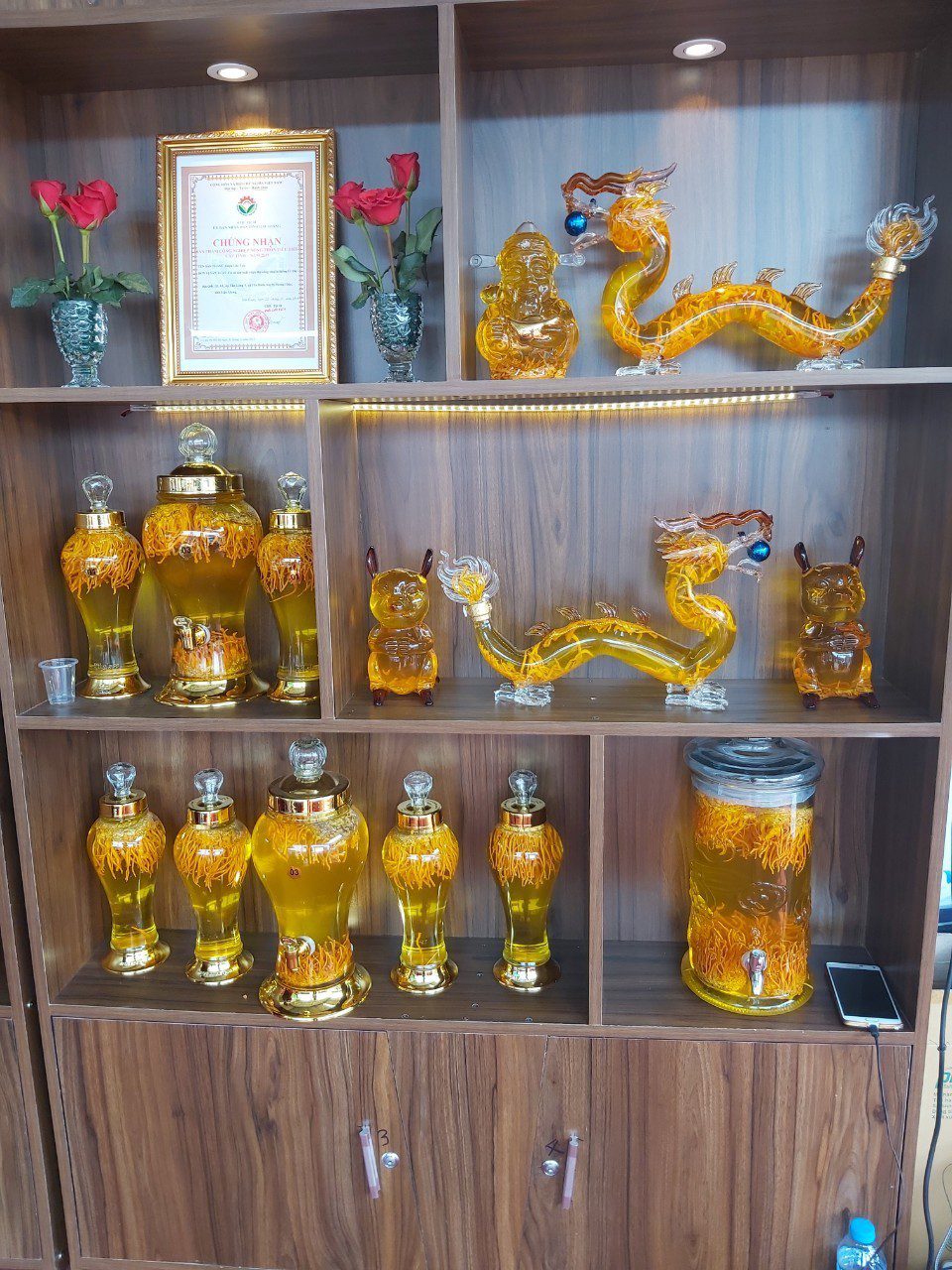 Rượu đông trùng hạ thảo - Ảnh 4